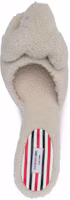 Shop (W) 톰 브라운 양가죽 뮬 (화이트/스틸레토) FFF129AL0010100