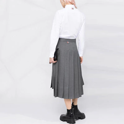 (Women) THOM BROWNE SS21 White Logo Shirt FLL005A-06496-100 Purchase (Women) THOM BROWNE SS21 White Logo Shirt FLL005A-06496-100