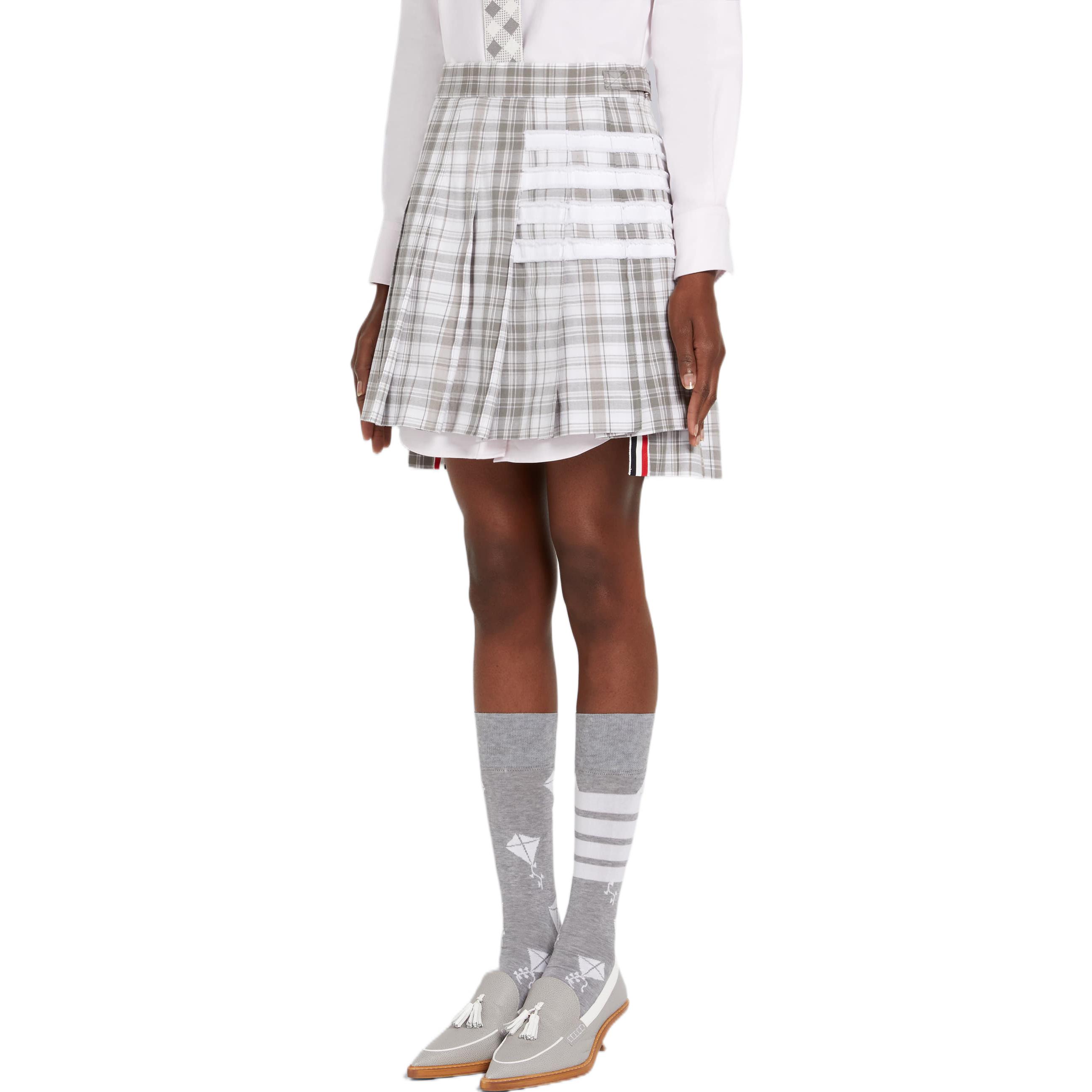 Purchase (W) 톰 브라운 SS22 4-바 옥스포드 플리츠 스커트 그레이. FGC402C-07848-035