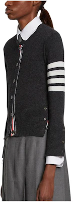 (W) THOM BROWNE SS22 經典四條紋羊絨毛衣 灰色 FKC002A-00011-025 Shop (W) THOM BROWNE SS22 經典四條紋羊絨毛衣 灰色 FKC002A-00011-025