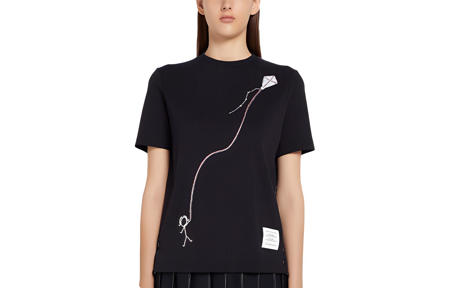 (Women) THOM BROWNE SS22  Solid Kite Embroidery Crewneck T-Shirt Navy Blue FJS106E-10317-415