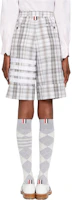 Lookbook (W) THOM BROWNE SS22 Celana Pendek Oxford Putih Striped Longgar. FTC431C-07848-035