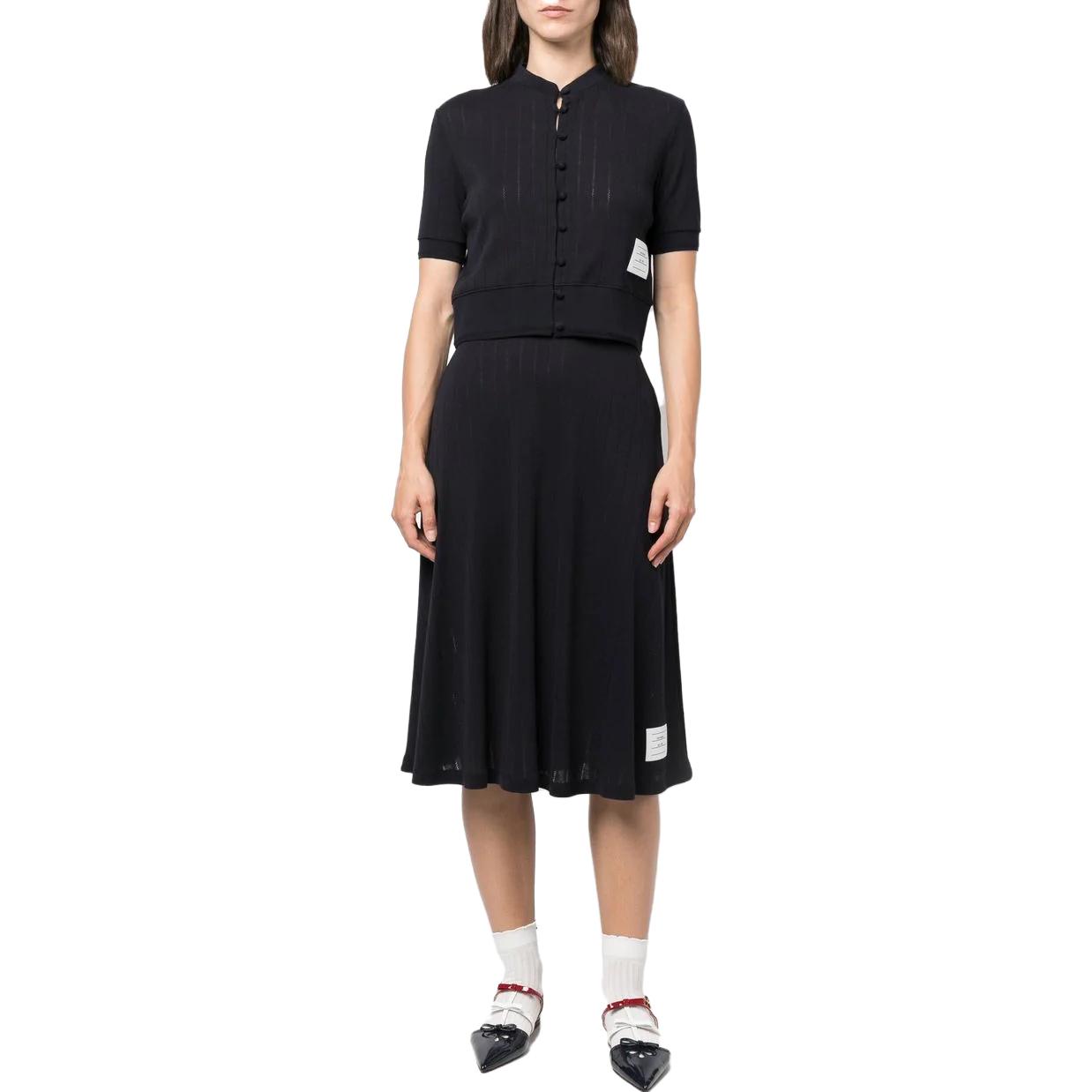 Lookbook (W) THOM BROWNE SS23 Suéter Negro de Malla Tejida. FJT254A-08026-415