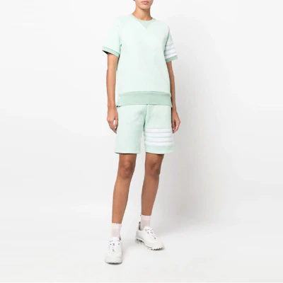 (W) 汤姆布朗 SS23 绿色侧条纹纯色圆领T恤 FJT253A-06452-330 Lookbook (W) 汤姆布朗 SS23 绿色侧条纹纯色圆领T恤 FJT253A-06452-330