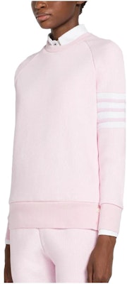 (W) 톰 브라운 SS23 핑크 클래식 4-바 크루넥 스웨트셔츠 FJT113A-06452-680 Shop (W) 톰 브라운 SS23 핑크 클래식 4-바 크루넥 스웨트셔츠 FJT113A-06452-680