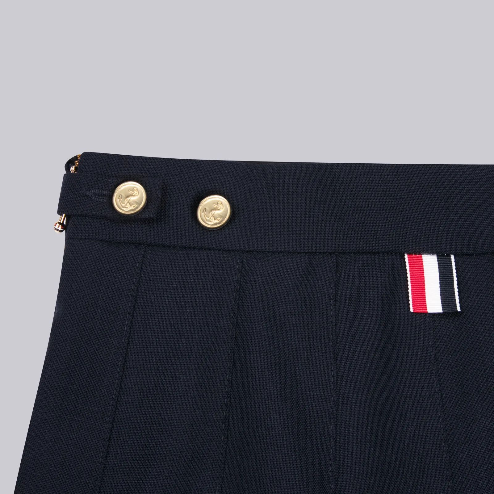 (Women) THOM BROWNE SS24  Navy Wool Pleated Skirt Casual College Style. FGC402N-00473-415 圖 4