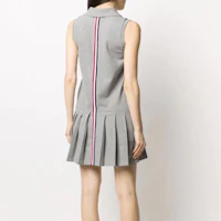 Shop (W) Thom Browne 夏季網球百褶無袖洋裝 FJD057A-00050-055