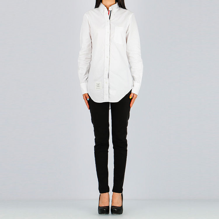 Shop (W) THOM BROWNE Camisa Blanca Manga Larga con Logo Patch y Botones. FLL005E-06177-100