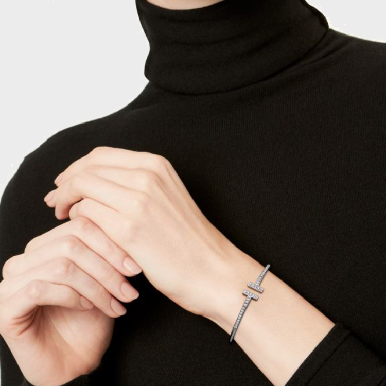 Purchase (W) Tiffany & Co. 18k白金雕刻Logo銀手鍊 女款 73122236