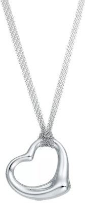 (W) TIFFANY & CO. Elsa Peretti Loket Hati Perak Wanita Bergaya & Elegan 24806057 Buy (W) TIFFANY & CO. Elsa Peretti Loket Hati Perak Wanita Bergaya & Elegan 24806057