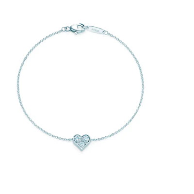 (Women) Tiffany & Co. Heart Design Silver Bracelet for Women. 60132654