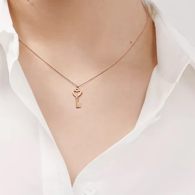 (W) 蒂芙尼18K玫瑰金心形鑰匙項鍊 - 珠寶系列 68147085 Shop (W) 蒂芙尼18K玫瑰金心形鑰匙項鍊 - 珠寶系列 68147085