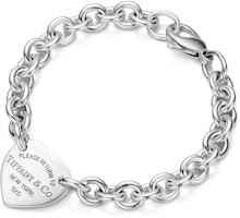 (Women) Tiffany & Co. Heart Shaped Logo 925 Silver Bracelet for Women - Silver. 60118040 (Women) Tiffany & Co. Heart Shaped Logo 925 Silver Bracelet for Women - Silver. 60118040