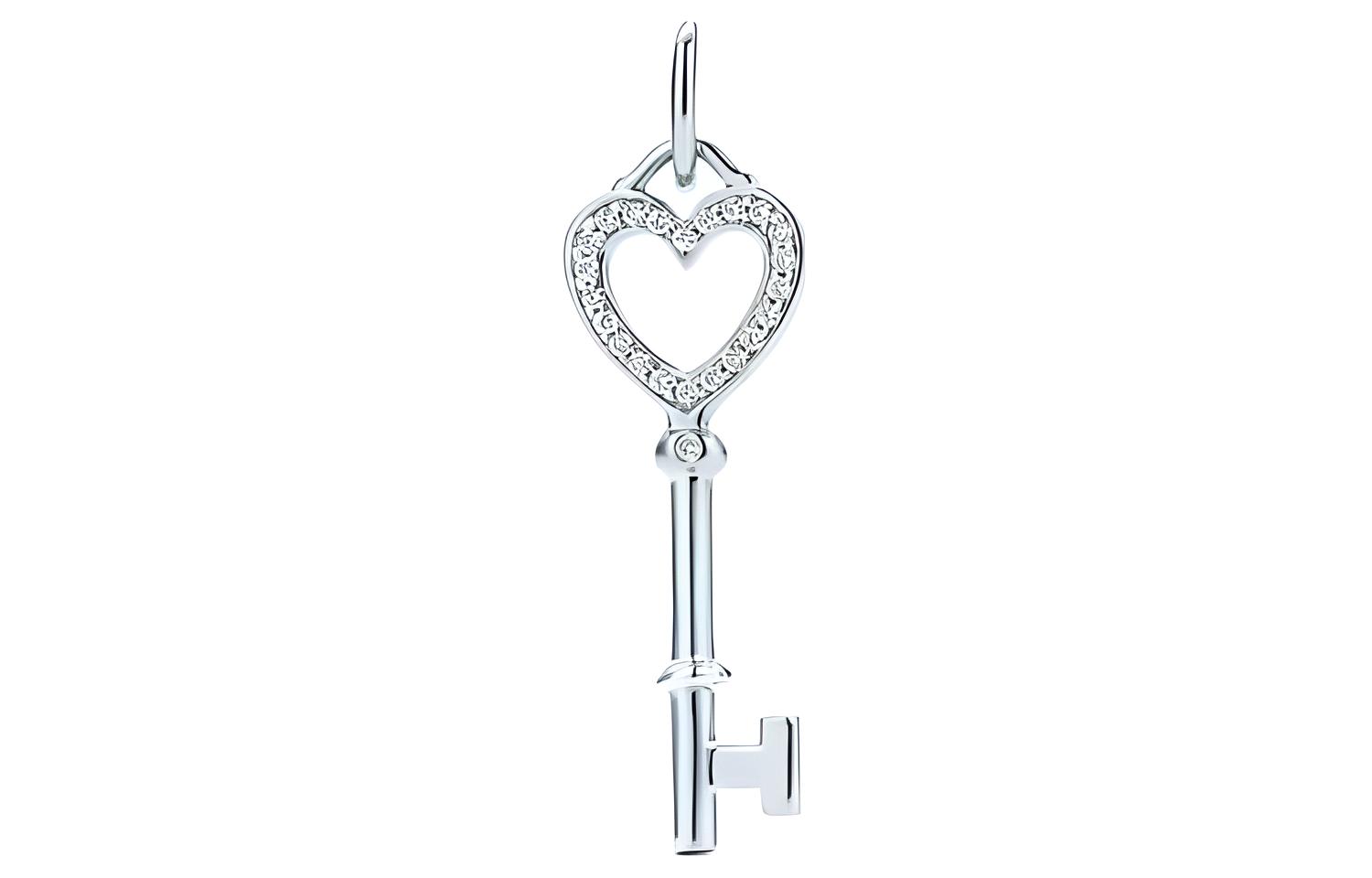 (Women) Tiffany & Co. Keys Collection Classic Heart 18K White Gold Pendant for Women 33450281
