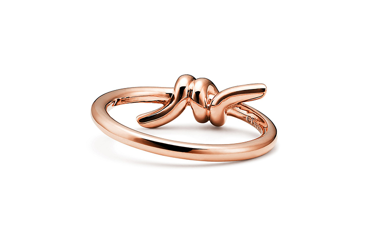 Lookbook (Women) TIFFANY & CO. Knot Rose Gold Ring 18K Gold  Jewelry GRP12003