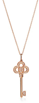 (W) Tiffany & Co. Mini Crown Key Kalung Liontin Wanita Emas Rose 18K dengan Berlian GRP11535 Order (W) Tiffany & Co. Mini Crown Key Kalung Liontin Wanita Emas Rose 18K dengan Berlian GRP11535