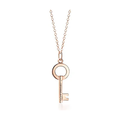(Women) TIFFANY & CO. Modern Keys Round Key Pendant Necklace 18K Rose Gold Small Women GRP10431