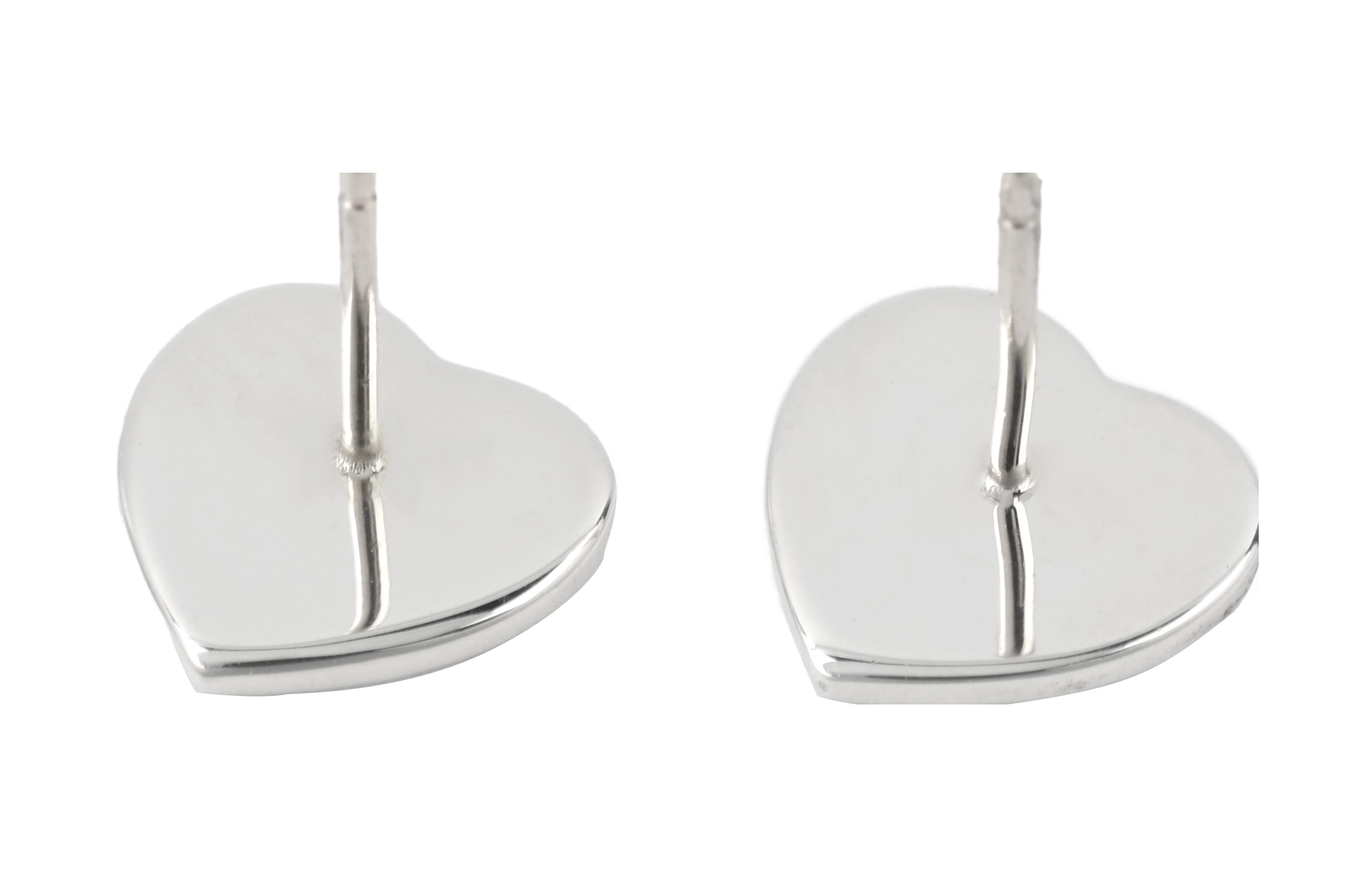 Lookbook (W) TIFFANY & CO. Return To Tiffany 迷你心形925純銀耳環 銀色 23900564