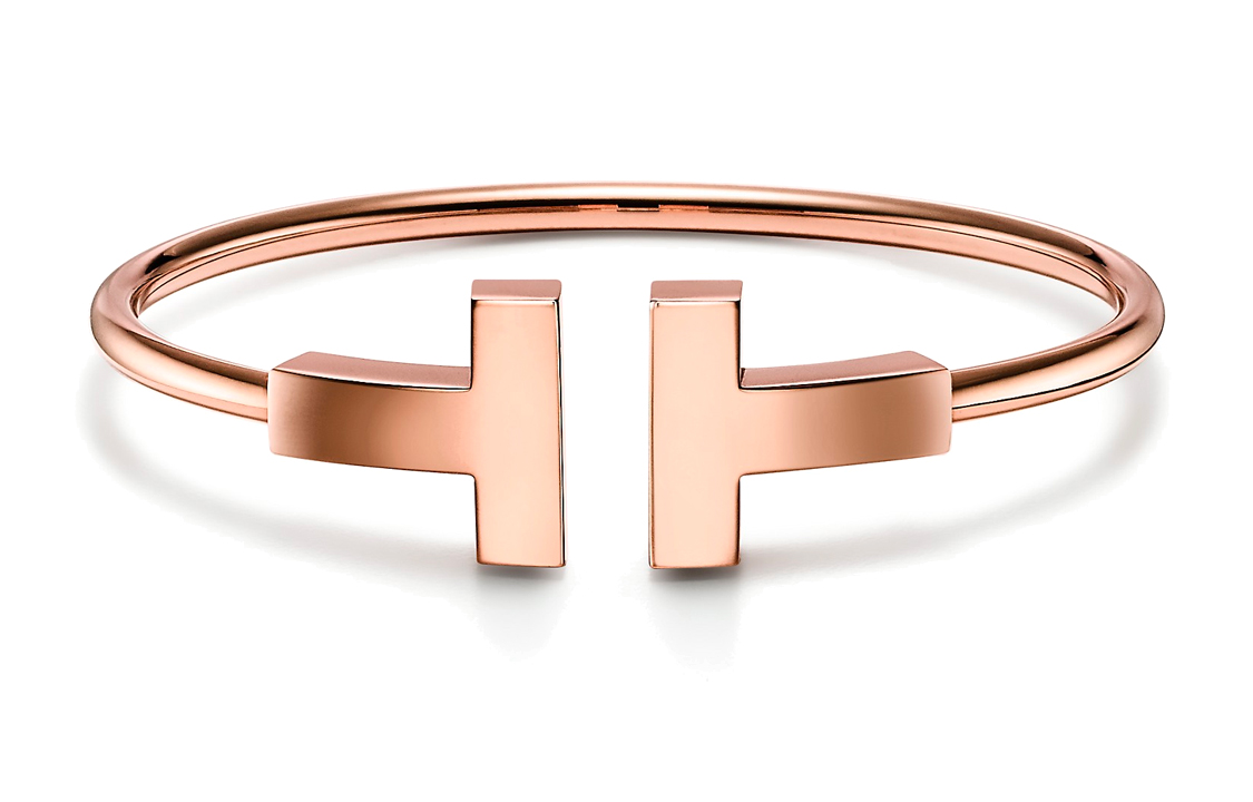 (Women) TIFFANY & CO. T Series Wide Coil 18K Rose Gold Bracelet for Women. GRP11209