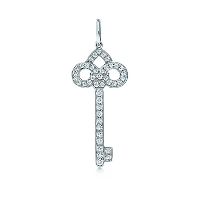 (Women) Tiffany & Co. Tiffany Keys Diamond Platinum Key Pendant for Women Silver (No Chain). GRP03000