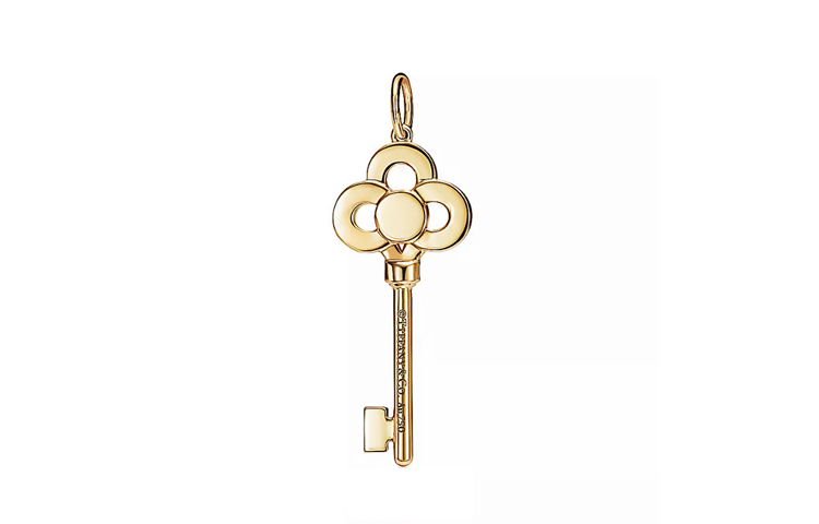 Lookbook (W) TIFFANY & CO. Kunci Mahkota Medium Emas – Loket Rantai Leher. 60010890