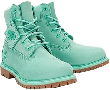 (W) 팀버랜드 50주년 프리미엄 6인치 방수 부츠 '라이트 그린 누벅' A412B Lookbook (W) 팀버랜드 50주년 프리미엄 6인치 방수 부츠 '라이트 그린 누벅' A412B