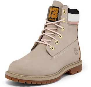 (W) 添柏岚经典6寸Heritage Cupsole靴子'淡褐色磨砂皮' A2GA4W Lookbook (W) 添柏岚经典6寸Heritage Cupsole靴子'淡褐色磨砂皮' A2GA4W