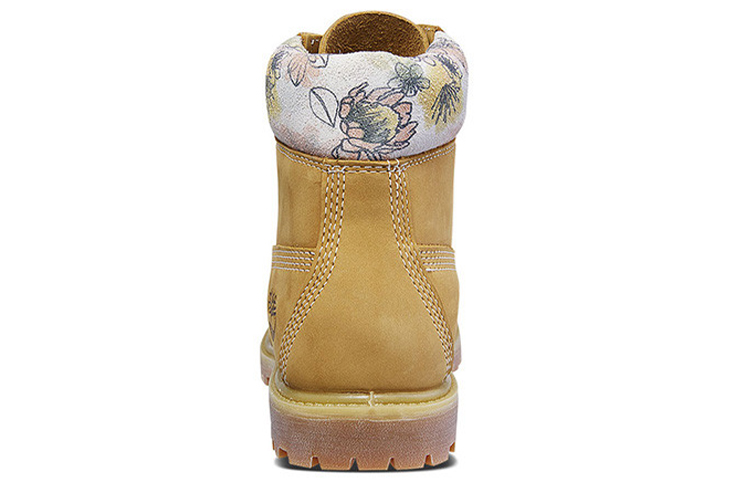 Lookbook (W) 팀버랜드 6인치 경량 워커 (Wheat) A22AYW