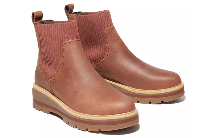 Lookbook (W) Timberland Cervinia Valley Chelsea 'Merah Delima' A2JYYCH7