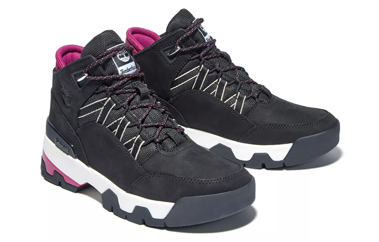 Shop Timberland添柏嵐 Euro Swift 舒適耐磨戶外靴 女款 黑紫