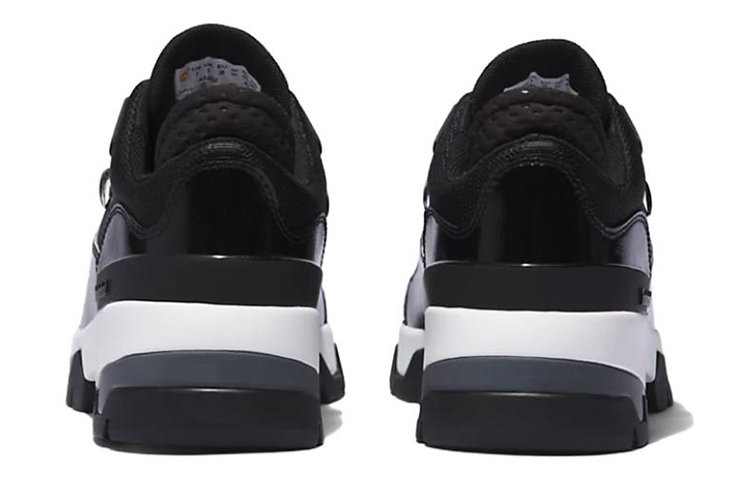 Purchase 添柏岚 Euro Swift 戶外登山鞋 女款 黑白