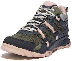 添柏岚 Garrison Trail 防滑透氣 戶外運動跑步鞋 女款 深綠 Lookbook 添柏岚 Garrison Trail 防滑透氣 戶外運動跑步鞋 女款 深綠