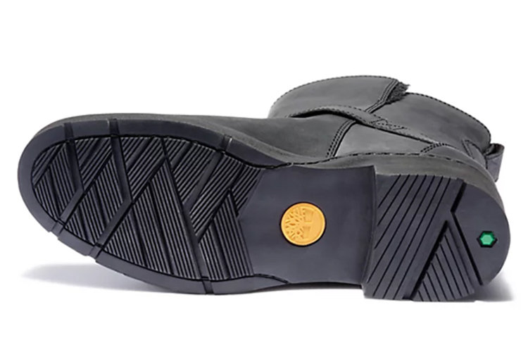 Shop Timberland添柏瀾 Graceyn Biker 雪地靴 女款 黑色