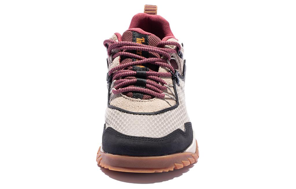 Lookbook Timberland 添柏岚 耐磨輕便 低幫 戶外功能鞋 女款 灰粉