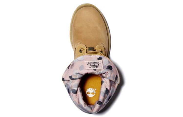 Lookbook (W) Timberland Roll Top Boots Basic 'Wheat dengan Cetak Titik' A2MF6231