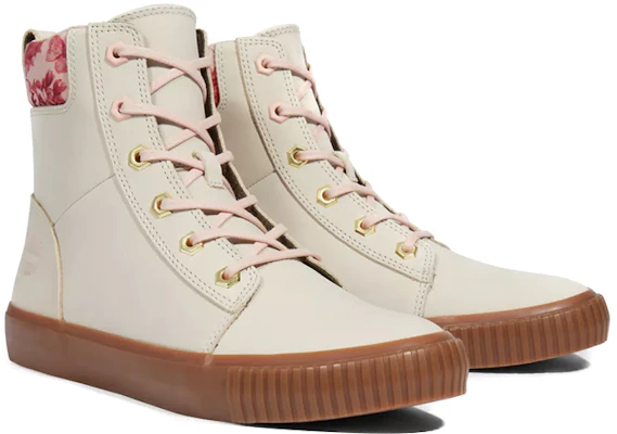 Timberland添柏瀾 Skyla Bay 6吋 高筒 戶外靴 女款 米色 Lookbook Timberland添柏瀾 Skyla Bay 6吋 高筒 戶外靴 女款 米色