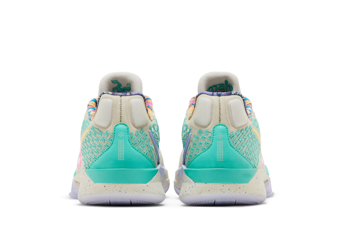 (Women) Titan x Nike Sabrina 2 'Make Space' IH8554-001/