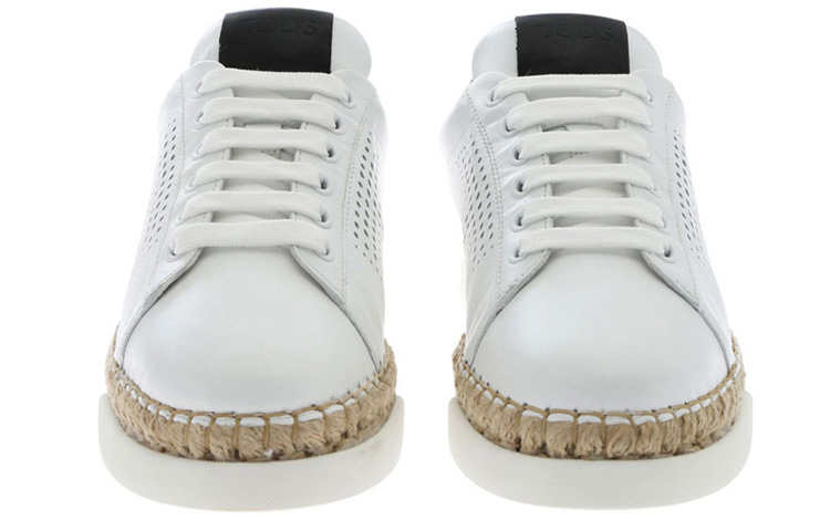 Shop (W) Zapatillas bajas de piel TOD'S 'White Fashion' con cordones. XXW96A0Y551JUS0001