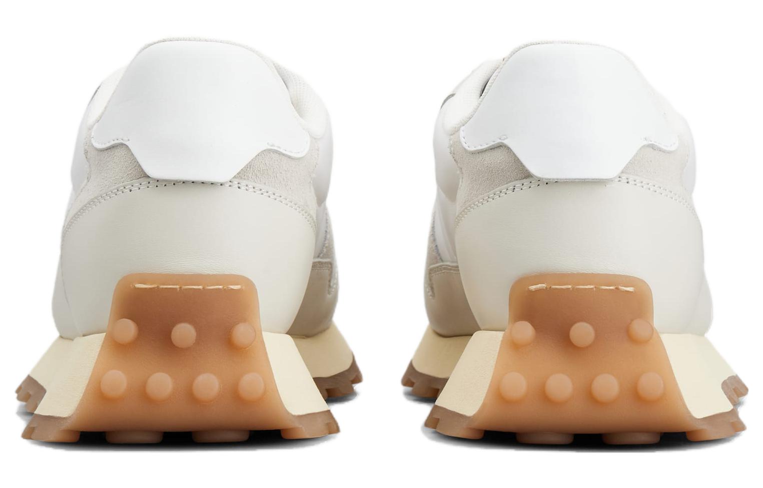 Shop TOD'S 托德斯 织物皮革 圓頭繫帶 低幫 生活休閒鞋 女款 米白