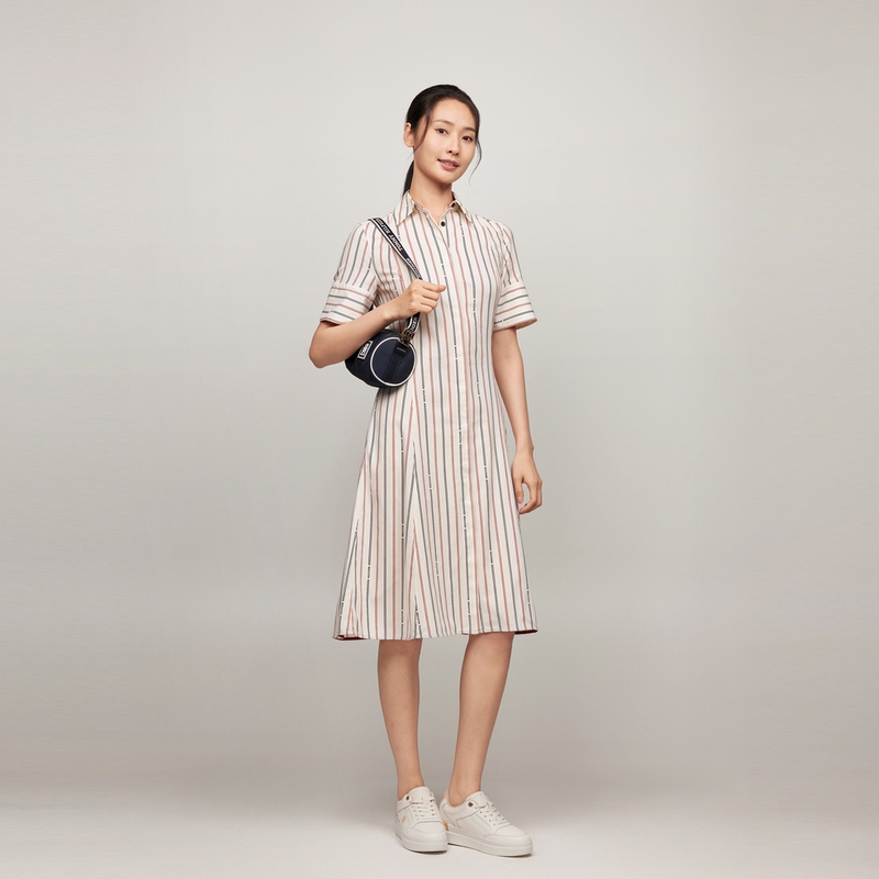 Details for (W) 汤米希尔费格休闲修身短袖白色条纹连衣裙 WW0WW44152