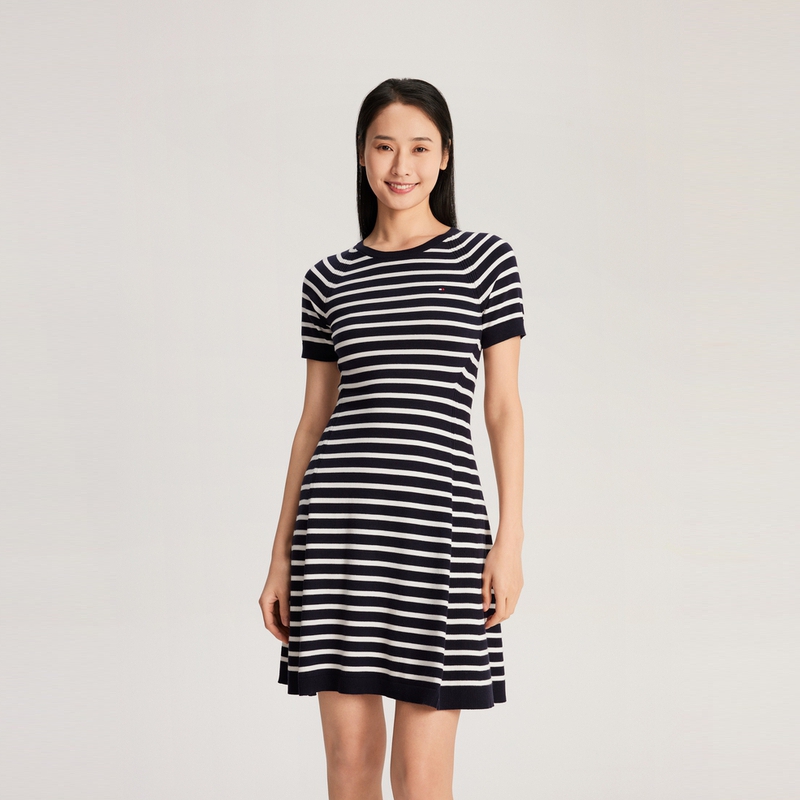 Shop (W) 汤米·希尔费格 修身圆领短袖休闲连衣裙 WW0WW42461