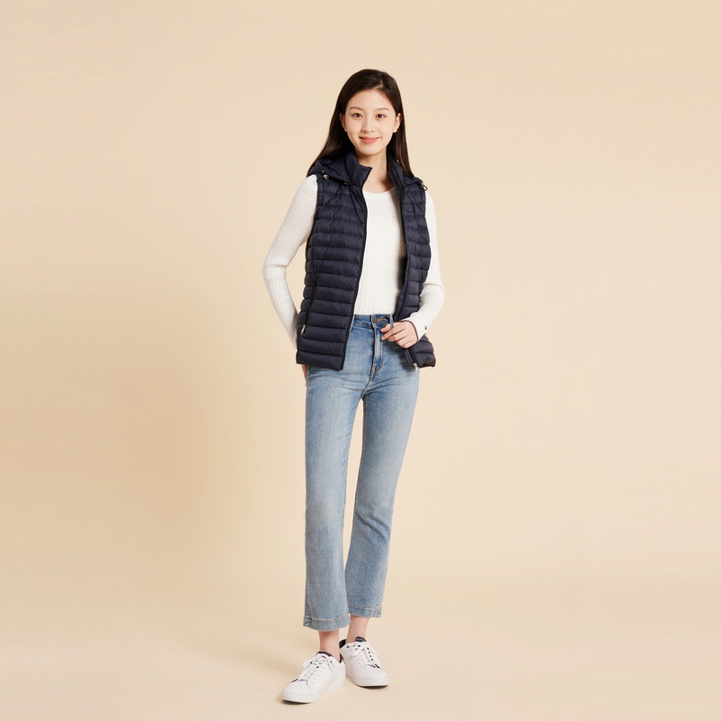 (Women) Tommy Hilfiger Navy Quilted Down Vest Jacket with Minimal Embroidery XW0XW02726 圖 6