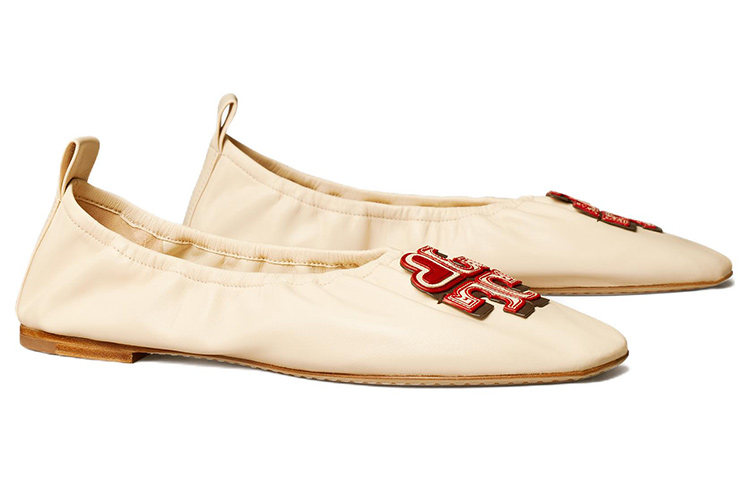 Lookbook (W) TORY BURCH Bailarinas 'Blanco Crema con Logo de Corazón' 138176-122