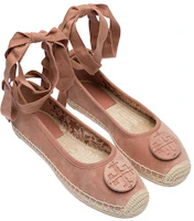 Shop TORY BURCH 簡約休閒帆布綁帶平底鞋 女款 米色