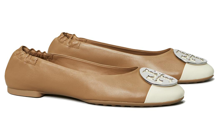 Lookbook (W) TORY BURCH Zapatos Planos con Logo Punta Cap 'Marrón' 148336-250