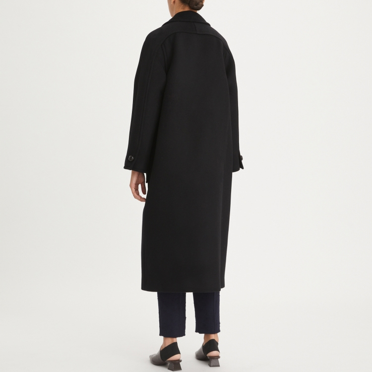 Shop (Women) Tory Burch FW22  Black Solid Single-Breasted Coat. 144109-001