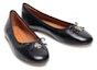 Lookbook (W) TORY BURCH Sepatu Flat Kulit Hitam 'Black Bow' 71838-006