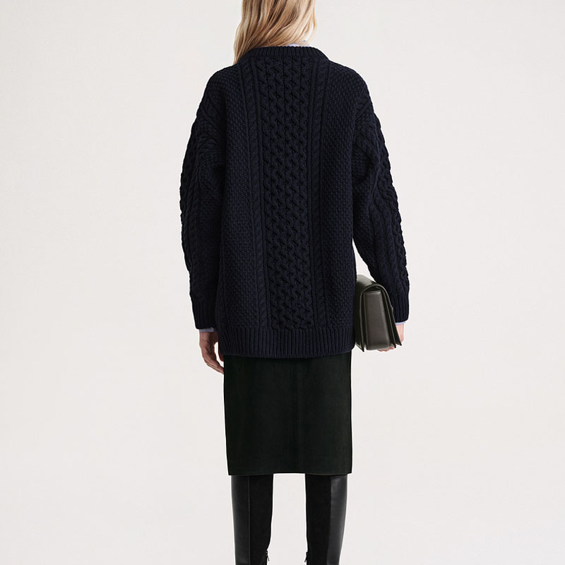 Purchase (W) TOTEME 休闲海军蓝长袖羊绒毛衣 234WRTWTP156YA0012016