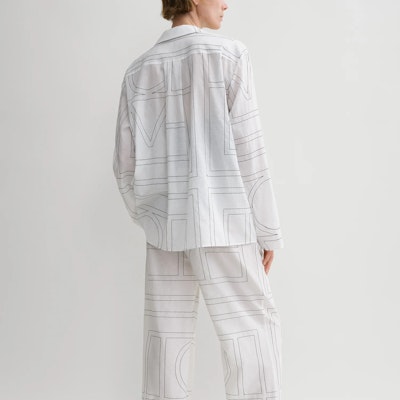 (W) TOTEME 刺绣标志宽松长袖衬衫 白色/黑色 243WRT976FB0239 Shop (W) TOTEME 刺绣标志宽松长袖衬衫 白色/黑色 243WRT976FB0239