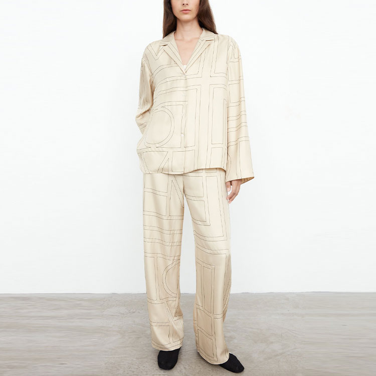 Lookbook (W) TOTEME 宽松版几何标志丝质衬衫 白色 213755707926